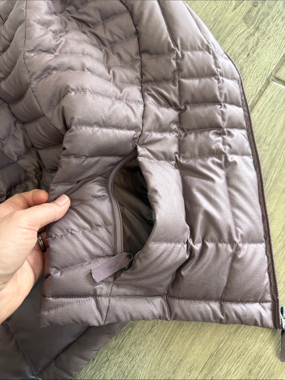 Eddie Bauer Quilted Puffer Vest in Mauve - Picture 6 of 6